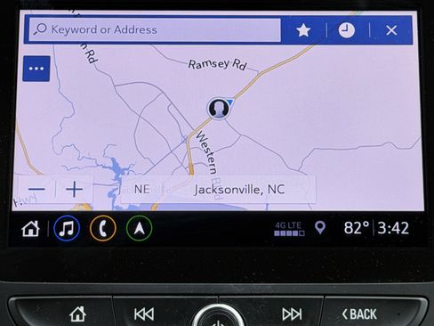 Used 2020 Chevrolet Equinox Premier AWD/4WD image 15