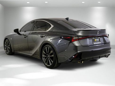 Used 2022 Lexus IS 350 F Sport RWD image 9