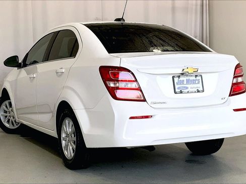 Used 2020 Chevrolet Sonic LT FWD image 10