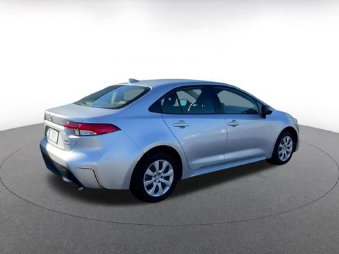 Used 2025 Toyota Corolla LE image 15