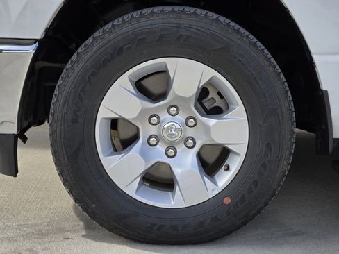 Certified 2023 RAM 1500 Lone Star image 12