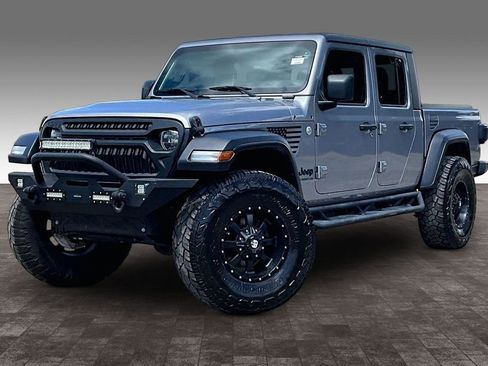 Used 2020 Jeep Gladiator Sport w/ Quick Order Package 24S AWD/4WD image 2