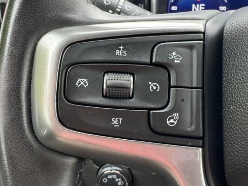 Used 2023 Chevrolet Silverado 1500 LT AWD/4WD image 24