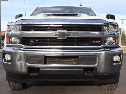 Used 2017 Chevrolet Silverado 2500 LT w/ LT Convenience Package image 13