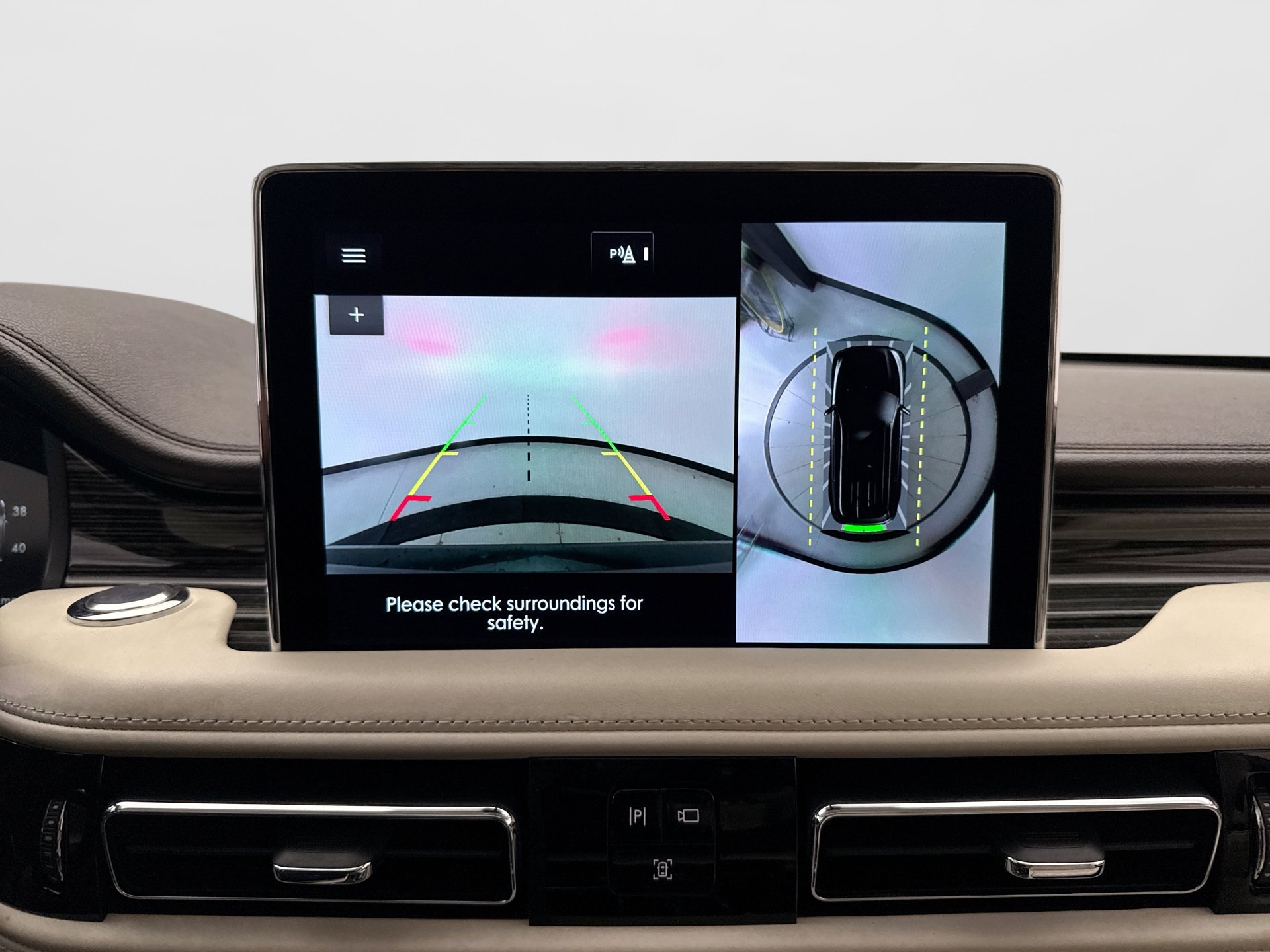 Used 2023 Lincoln Aviator Black Label AWD/4WD image 16