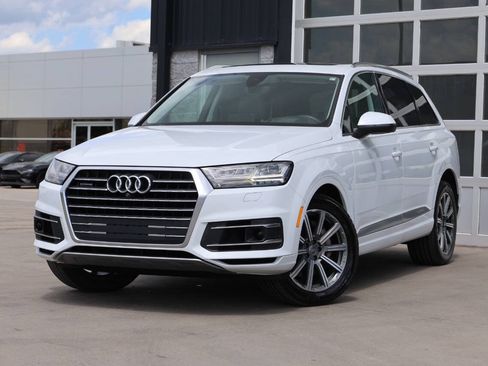 Used 2018 Audi Q7 3.0T Prestige w/ Prestige Package AWD/4WD image 3