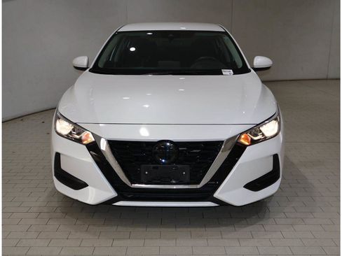 Used 2022 Nissan Sentra SV w/ All-Weather Package FWD image 10