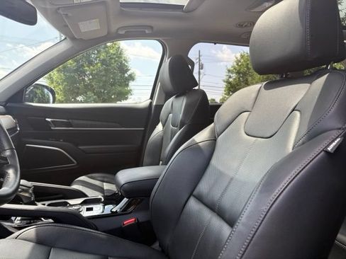 Used 2024 Kia Telluride SX AWD/4WD image 29