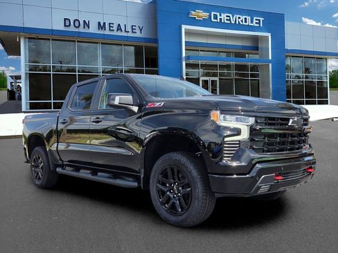 New 2026 Chevrolet Silverado 1500 LT Trail Boss w/ LT Trail Boss Premium Package AWD/4WD image 1