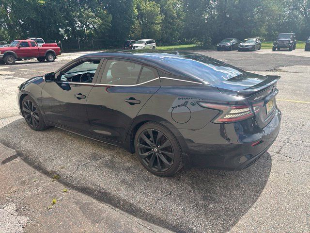 Used 2021 Nissan Maxima SR w/ Sport Mat Group FWD image 6