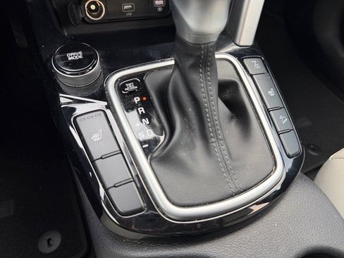 Used 2022 Kia Seltos EX image 24