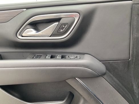 Used 2024 Chevrolet Tahoe LT image 17