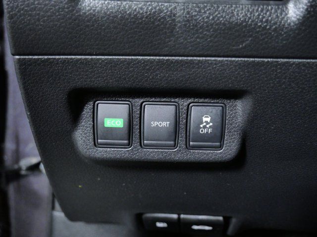 Used 2014 Nissan Sentra SV FWD image 23