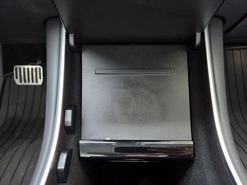 Used 2018 Tesla Model 3 Long Range image 32