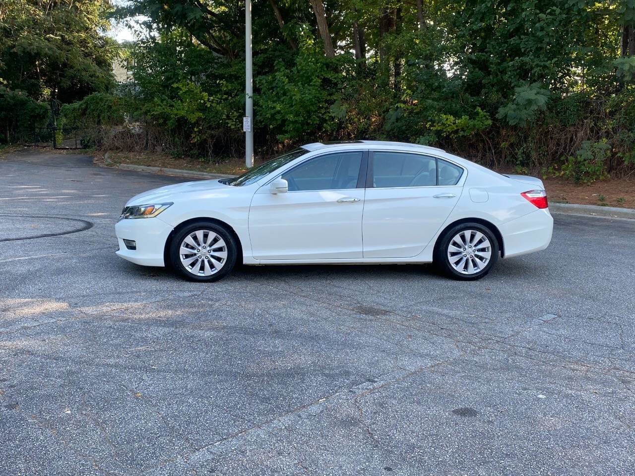 Used 2013 Honda Accord EX image 7