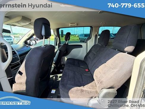 Used 2014 Dodge Grand Caravan American Value Package FWD image 9