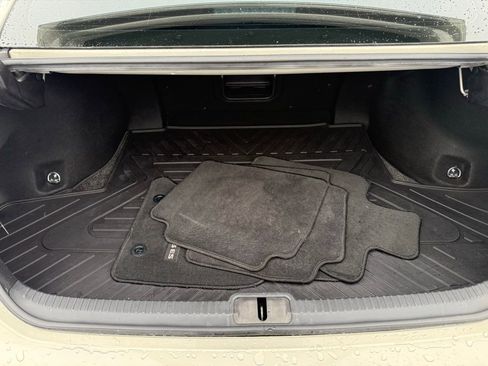 Used 2019 Lexus ES 350 Luxury image 16