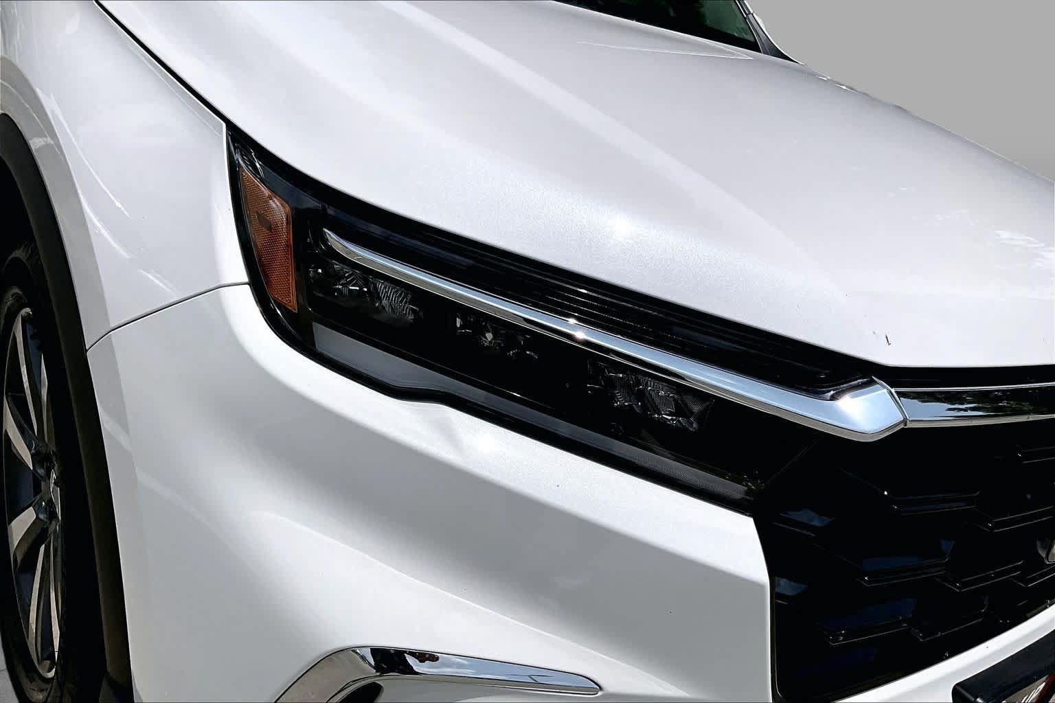 Used 2023 Honda Pilot Elite image 26