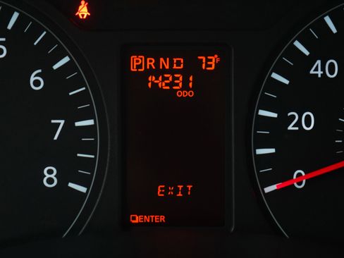 Used 2018 Nissan NV 3500 SL image 22