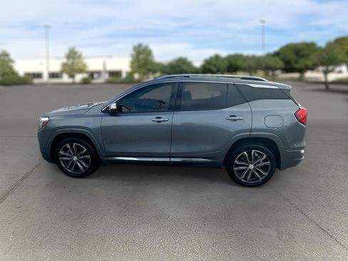 Used 2019 GMC Terrain Denali w/ Driver Alert Package II image 5