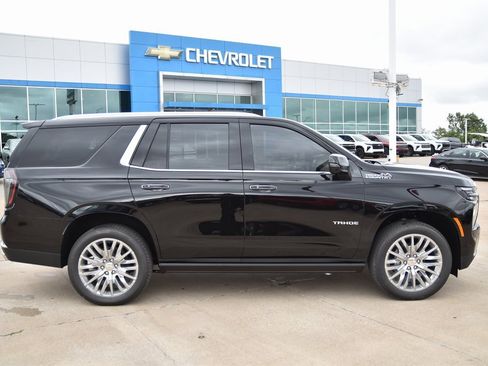 New 2026 Chevrolet Tahoe High Country image 3