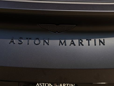 Used 2025 Aston Martin DB12 Convertible RWD image 16