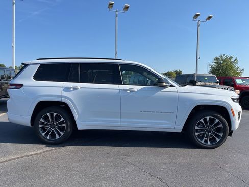 New 2025 Jeep Grand Cherokee L Overland w/ Trailer Tow Package image 27