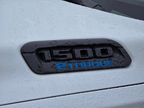 Used 2025 RAM 1500 Tradesman AWD/4WD image 14