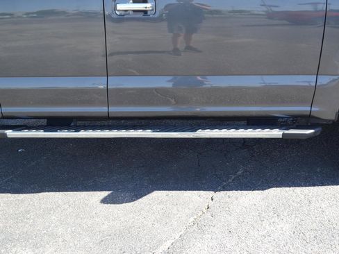Used 2019 Ford F150 XLT w/ Equipment Group 302A Luxury AWD/4WD image 59