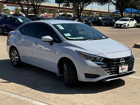 New 2025 Nissan Versa SV w/ Trunk Package image 4