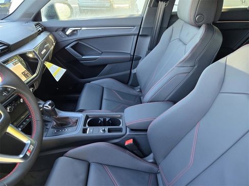 Used 2025 Audi Q3 2.0T Premium Plus image 27