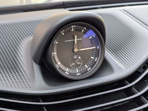 New 2026 Porsche Taycan GTS image 21