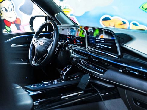 Used 2024 Cadillac Escalade V image 35