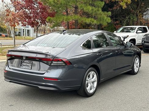 Used 2025 Honda Accord LX image 4