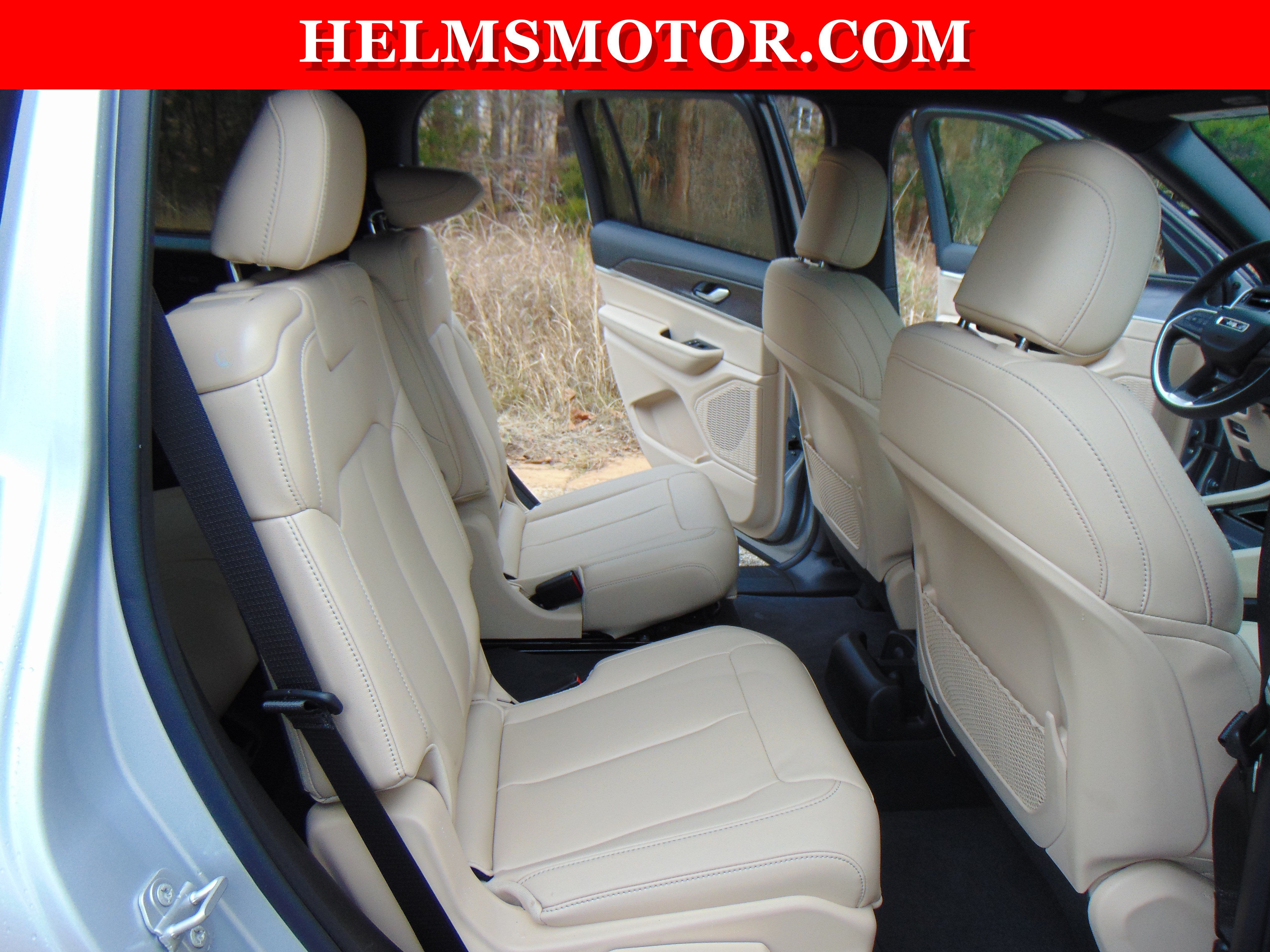 Used 2025 Jeep Grand Cherokee L Limited RWD image 37