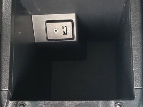 Used 2017 Nissan Sentra S w/ S Style Package image 31