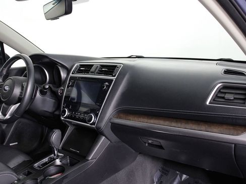 Used 2018 Subaru Outback 3.6R Limited image 22