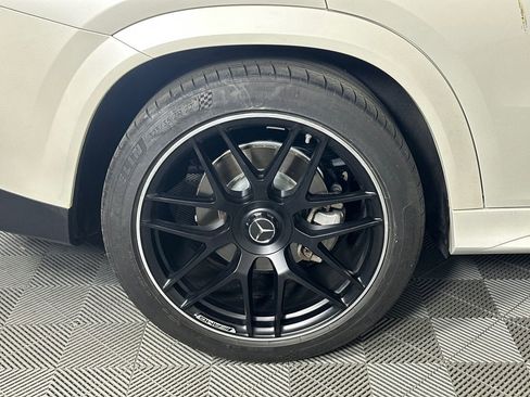 Used 2024 Mercedes-Benz GLE 53 AMG 4MATIC Coupe image 19