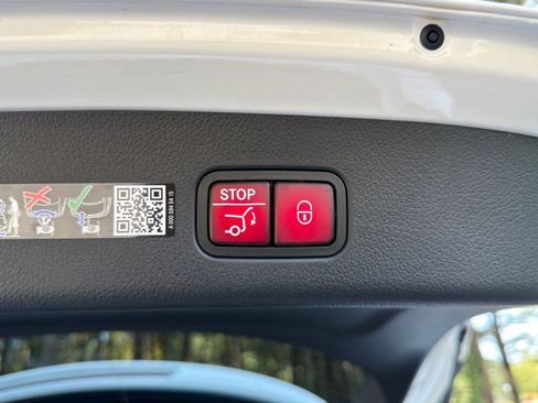 New 2026 Mercedes-Benz GLC 300 GLC 300 image 18