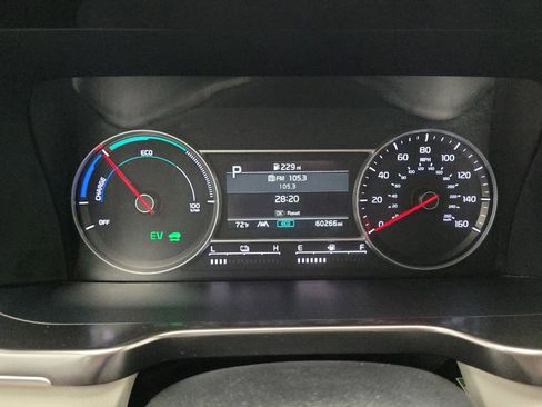 Used 2023 Kia Sorento EX AWD/4WD image 23