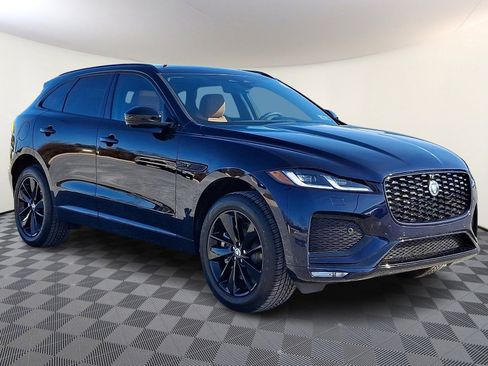 New 2026 Jaguar F-PACE R-Dynamic S image 3