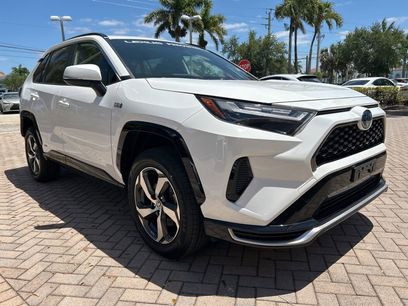 Used 2023 Toyota RAV4 SE w/ Weather & Moonroof Package