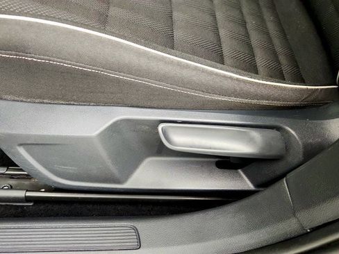 Used 2022 Volkswagen Jetta Sport FWD image 11