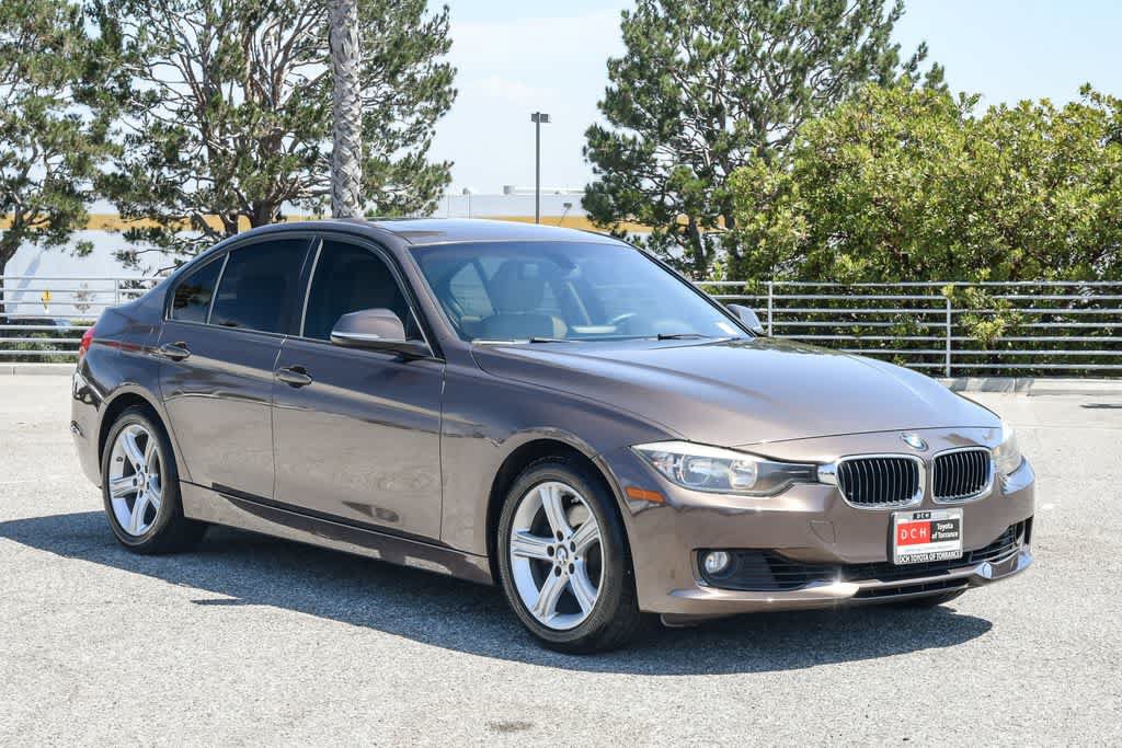 Used 2014 BMW 328i Sedan RWD image 3