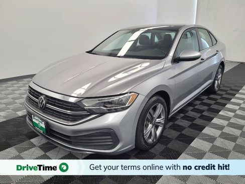 Used 2024 Volkswagen Jetta SE FWD image 1