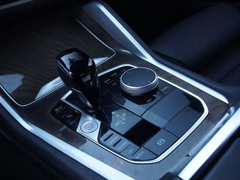 Used 2023 BMW X6 xDrive40i w/ M Sport Package image 46