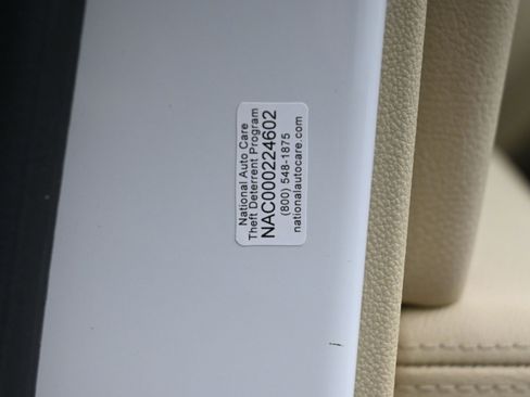 Used 2017 Cadillac XT5 Luxury w/ Driver Awareness Package image 42