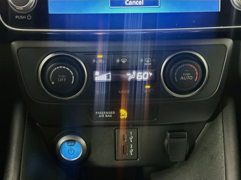 Used 2024 Nissan Leaf S FWD image 24