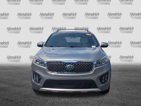 Used 2017 Kia Sorento SX AWD/4WD image 3