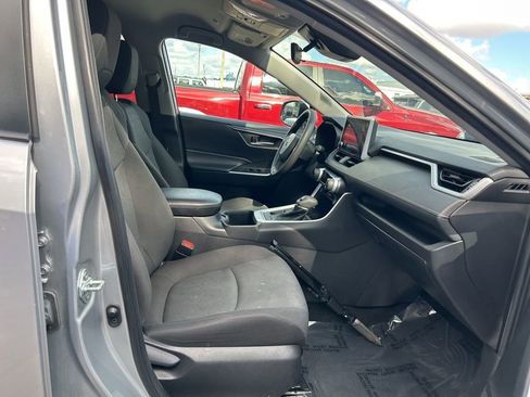 Used 2024 Toyota RAV4 XLE image 23